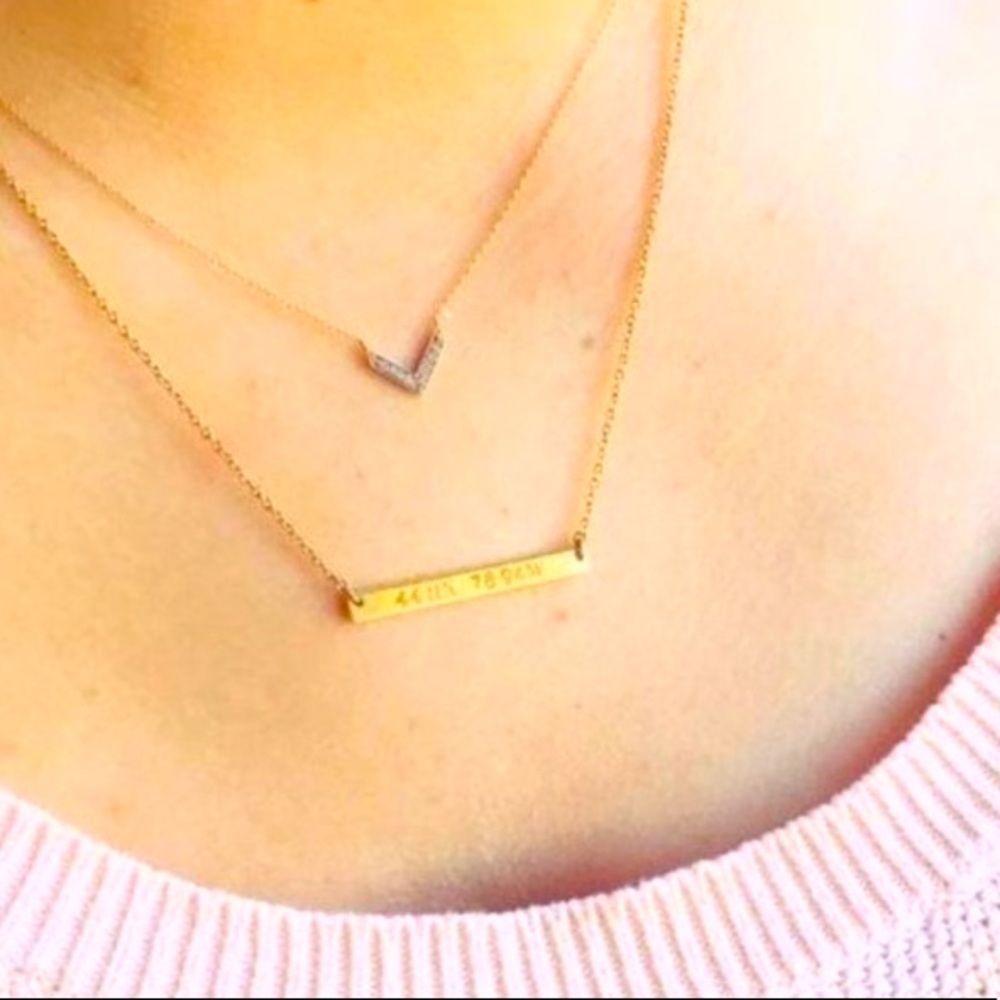 Stella & Dot | 14KGold & Genuine Diamond Covet Chevron Delicate Dainty N… - Picture 7 of 13